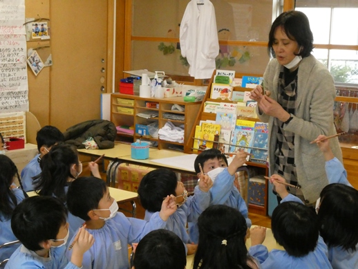 鉛筆の持ち方