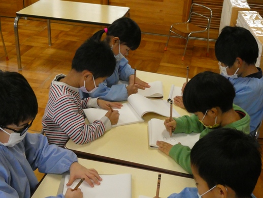 丸を書く