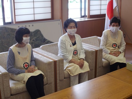 奉仕団の方々