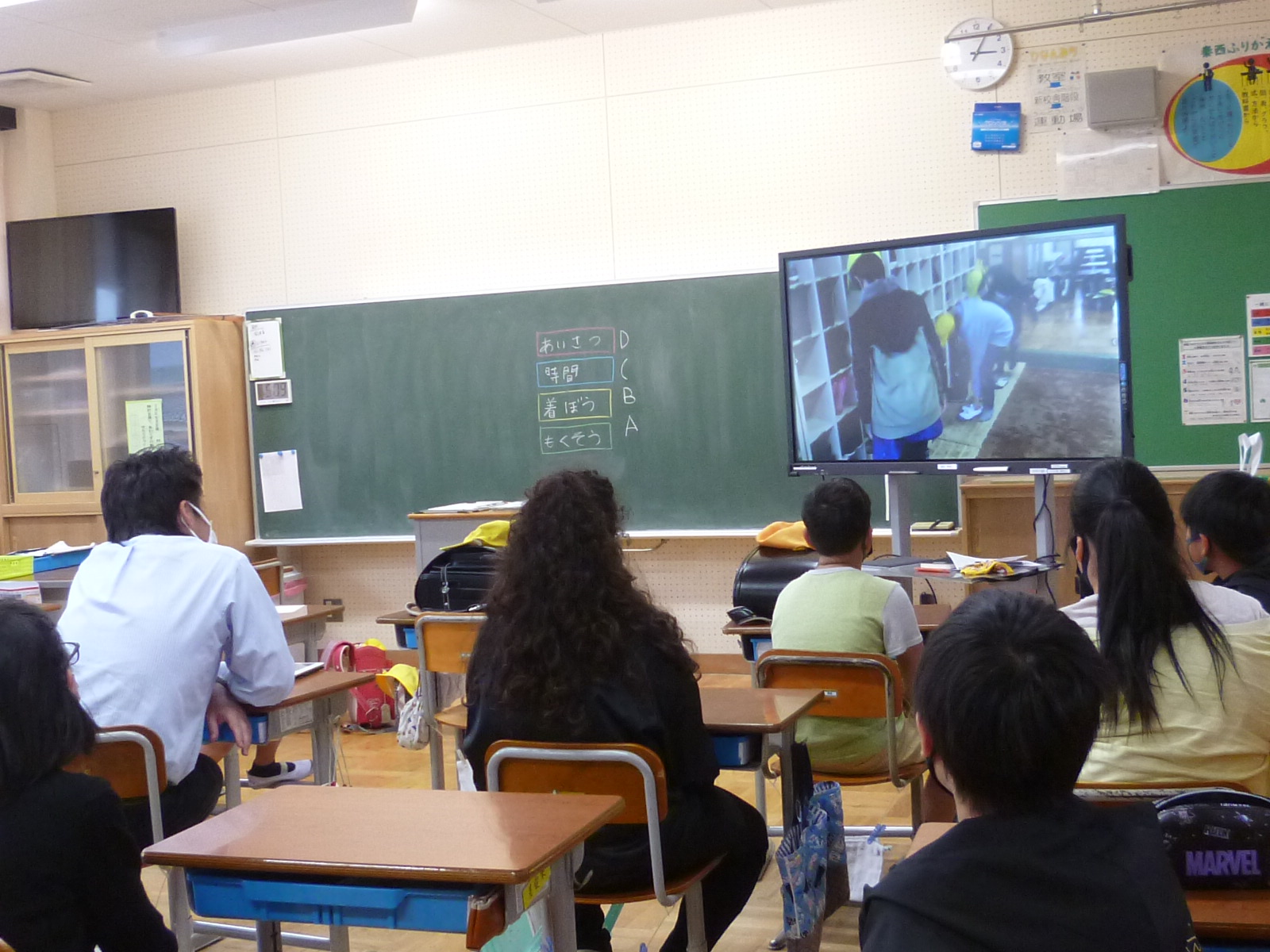 前年の活動を見て、参考にする運営委員会